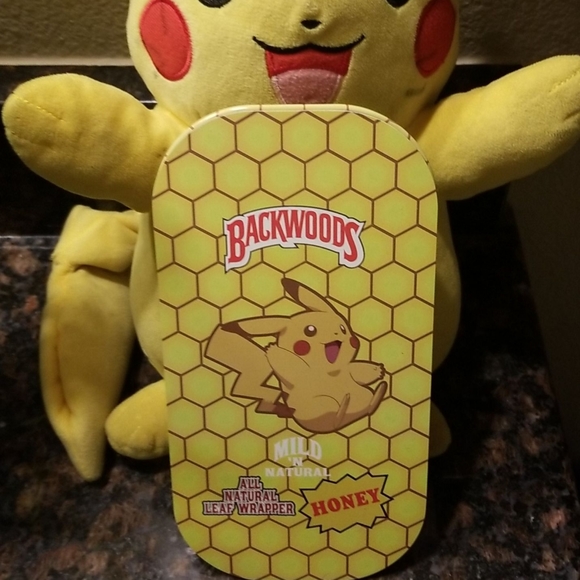 Backwood Rolling Tray Pickachu (Pokemon) - Picture 7 of 8